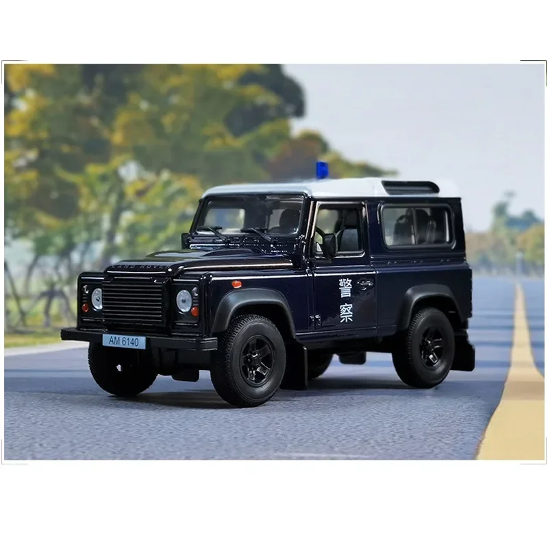 

WELLY 1/24 для Land Rover Defender полиция литая модель автомобиля, игрушки для мальчиков, подарки, украшения, металл, пластик, резина, черный