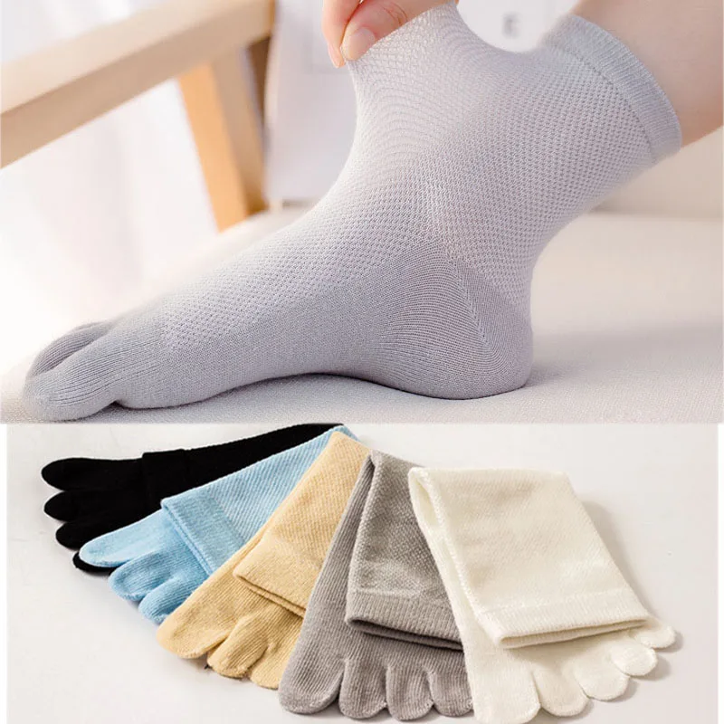 

5 Pairs Solid Color Five Toed Socks Thin Cotton Mesh Breathable Black White Business Casual 5 Finger Socks Women Girls Gift
