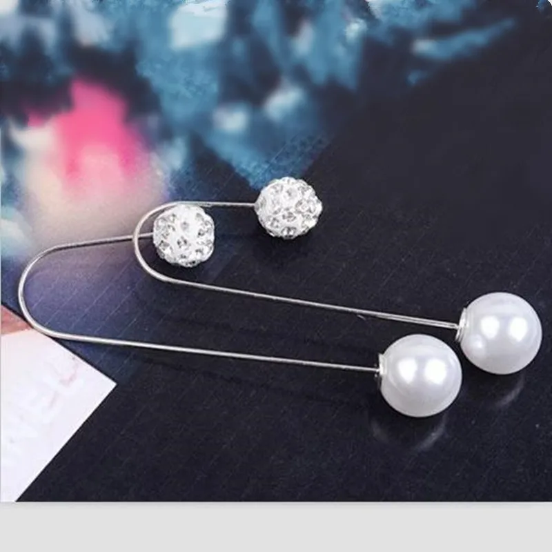 

Fashion Elegant Simulated Pearl Earrings Crystal Ear Hooks Woman Asymmetric Earrings Cheap Jewelery Wholesale