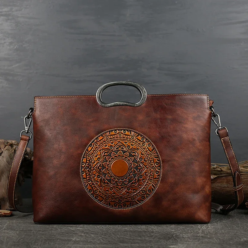 Luxury Designer Handbags High Quality 2024 Retro Totem Women Genuine Leather Tote Bag Ladies Leisure Large Cowhide Shoulder Bags
Luxury Designer Handbags High Quality 2024 Retro Totem Women Genuine Leather Tote Bag Ladies Leisure Large Cowhide Shoulder Bags
