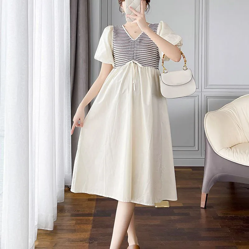 Maternity Striped Patchwork Dresses Summer Bubble Sleeve V-neck Dress Clothes For Pregnant Women Elegant Pregnancy Long Dress
Maternity Striped Patchwork Dresses Summer Bubble Sleeve V-neck Dress Clothes For Pregnant Women Elegant Pregnancy Long Dress
