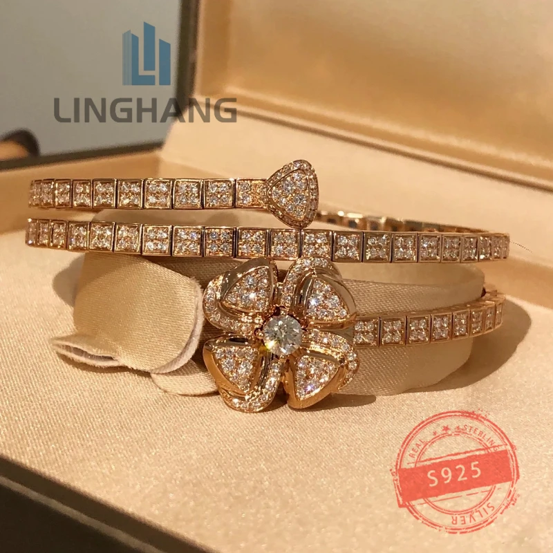 1:1Hot Selling European and American Brand 925 Silver Classic Bracelet Women's Fashion Party Luxury Jewelry Valentine's Day Gift
1:1Hot Selling European and American Brand 925 Silver Classic Bracelet Women's Fashion Party Luxury Jewelry Valentine's Day Gift