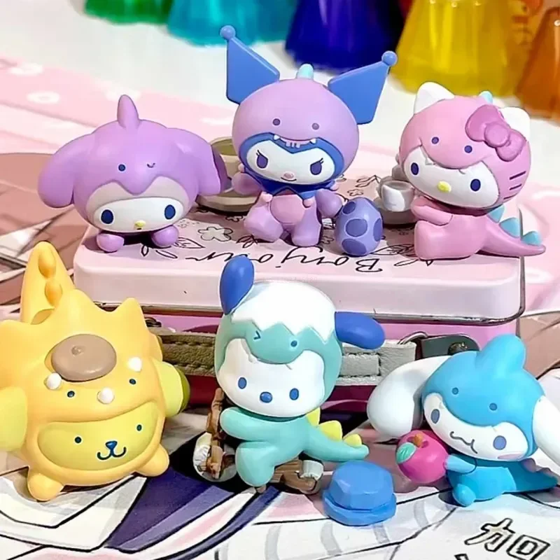 Новинка Sanrio 2024 фигурка года Дракона в коричном стиле Hello Kitty понравило мой мелодия Kuromi помпон пурин Косплей искусственная игрушка
Новинка Sanrio 2024 фигурка года Дракона в коричном стиле Hello Kitty понравило мой мелодия Kuromi помпон пурин Косплей искусственная игрушка