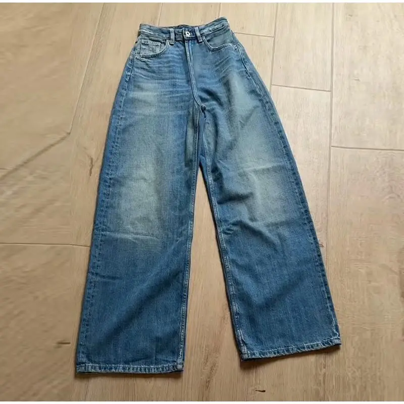 بنطلون نسائي واسع الساق من الجلد الصناعي مع جيوب، خصر مرتفع، تصميم فضفاض، مناسب للارتداء اليومي والتنقل، أزياء الشارع، ربيع 2026 بنطلون نسائي واسع الساق من الجلد الصناعي مع جيوب، خصر مرتفع، تصميم فضفاض، مناسب للارتداء اليومي والتنقل، أزياء الشارع، ربيع 2026