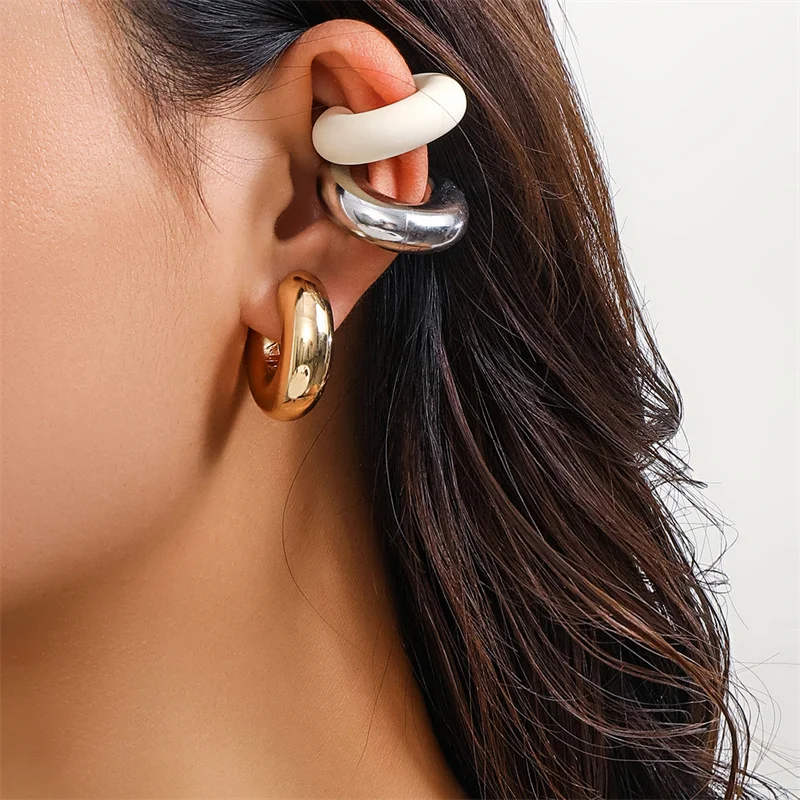 

Smooth Without Piercing Ear Circle Clip Earring for Women Girls C Shape Ear Cuff Stud Tube Thick Earclips Jewelry e1241