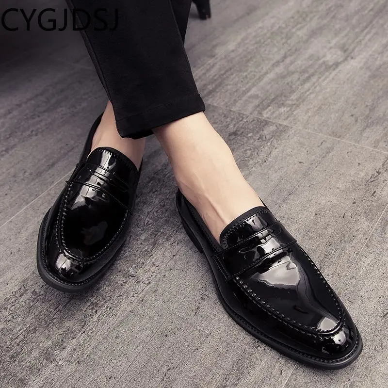 Business Suit Loafers Men Patent Leather Shoes for Men Slip on Shoes Men Italiano Oxford Shoes Office 2023 Wedding Dress Zapatos
Business Suit Loafers Men Patent Leather Shoes for Men Slip on Shoes Men Italiano Oxford Shoes Office 2023 Wedding Dress Zapatos
