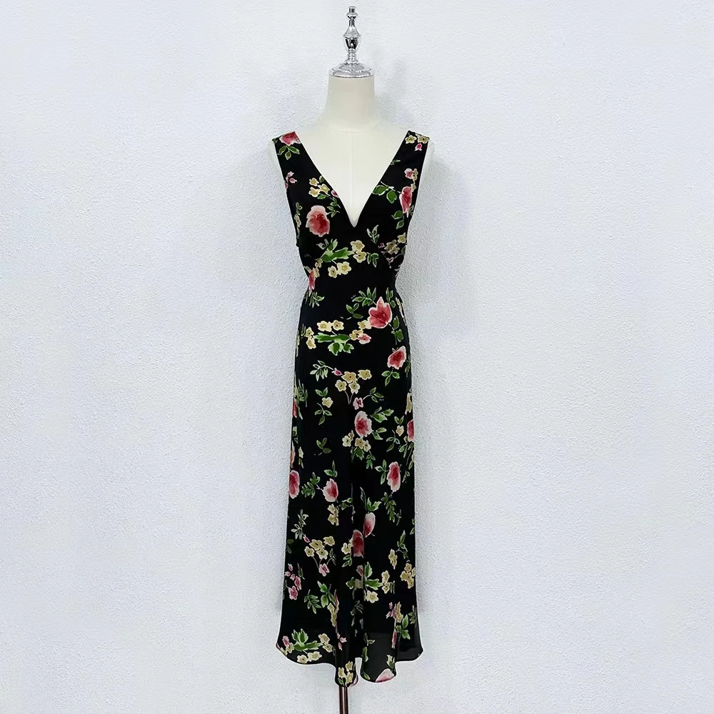 Fyion High Quality 2023 Summer Women Fashion Runway Waist Elastic Long Flowers Print Dress Belt V-Neck Sleeveless Dresses
Fyion High Quality 2023 Summer Women Fashion Runway Waist Elastic Long Flowers Print Dress Belt V-Neck Sleeveless Dresses