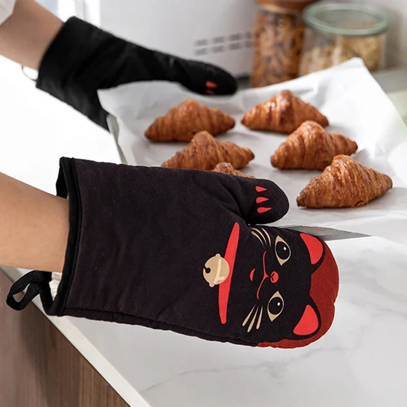 

Creative Oven Mitt Cute Cat Household Kitchen Heat Resistant Gloves Thickened Anti-scald Microwave Baking BBQ Insulation Gloves