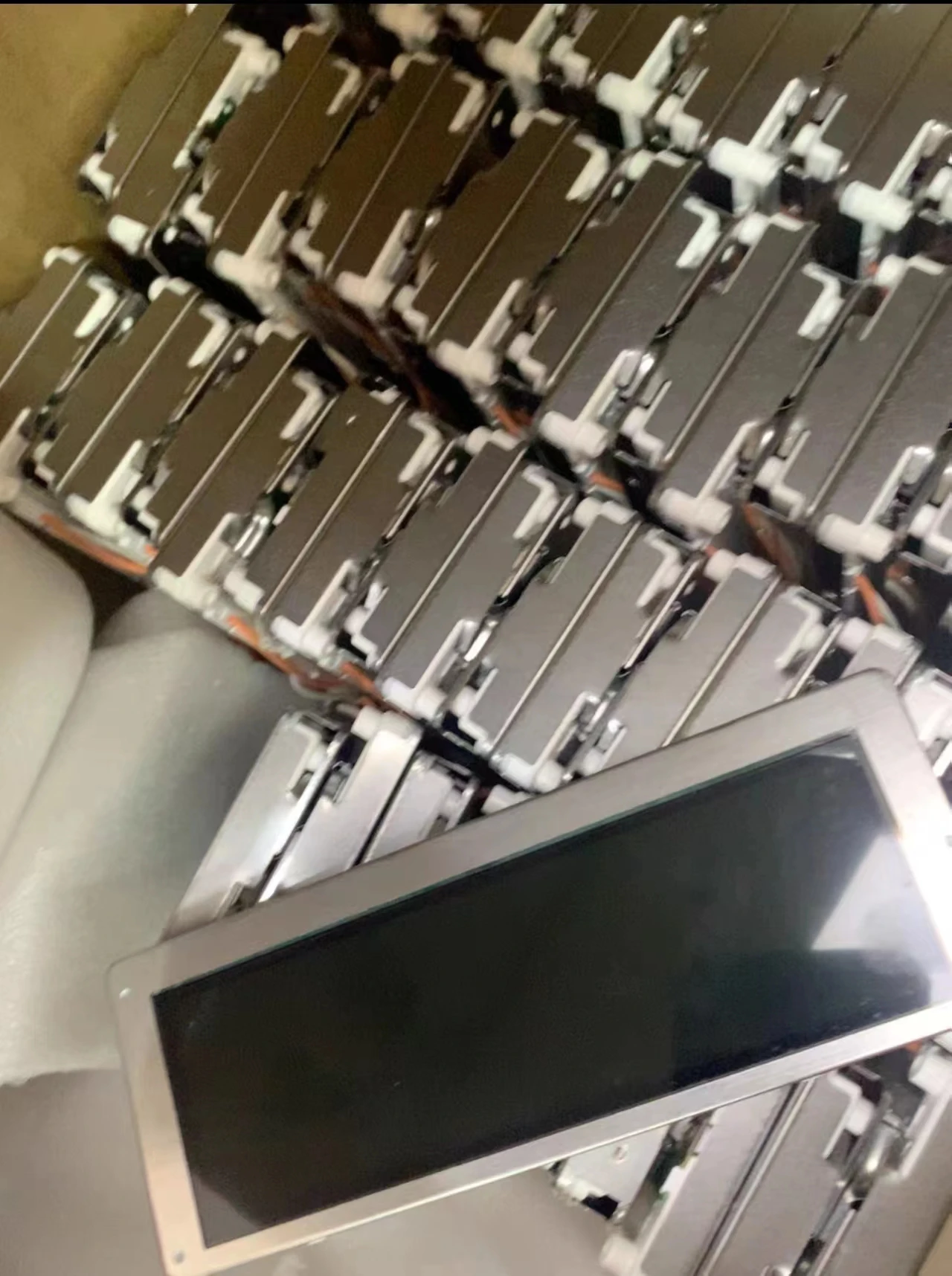 The New For Chrysler Pajero LQ049B5DG01 LQ049B5DG02 LCD Display Screen is Used To Replace The Vehicle Screen Free of Freight
The New For Chrysler Pajero LQ049B5DG01 LQ049B5DG02 LCD Display Screen is Used To Replace The Vehicle Screen Free of Freight