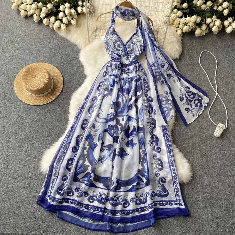 MSHARBOR French Hanging Neck Strap Backless V-Neck Sleeveless Chiffon Majolica Printed Vacation Big Swing Knee-Length Dress
MSHARBOR French Hanging Neck Strap Backless V-Neck Sleeveless Chiffon Majolica Printed Vacation Big Swing Knee-Length Dress