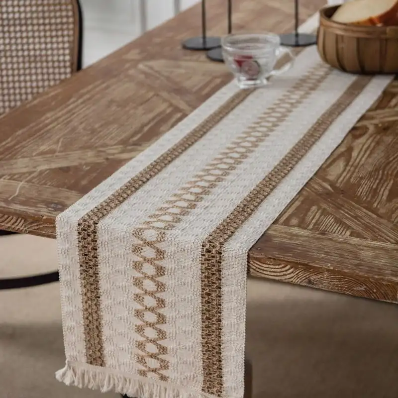 1pc Hessian Table Runner, 30*180CM Rustic Burlap Lace Table Runner For Wedding Party Holiday Home Decoration Tabletop Flag
1pc Hessian Table Runner, 30*180CM Rustic Burlap Lace Table Runner For Wedding Party Holiday Home Decoration Tabletop Flag