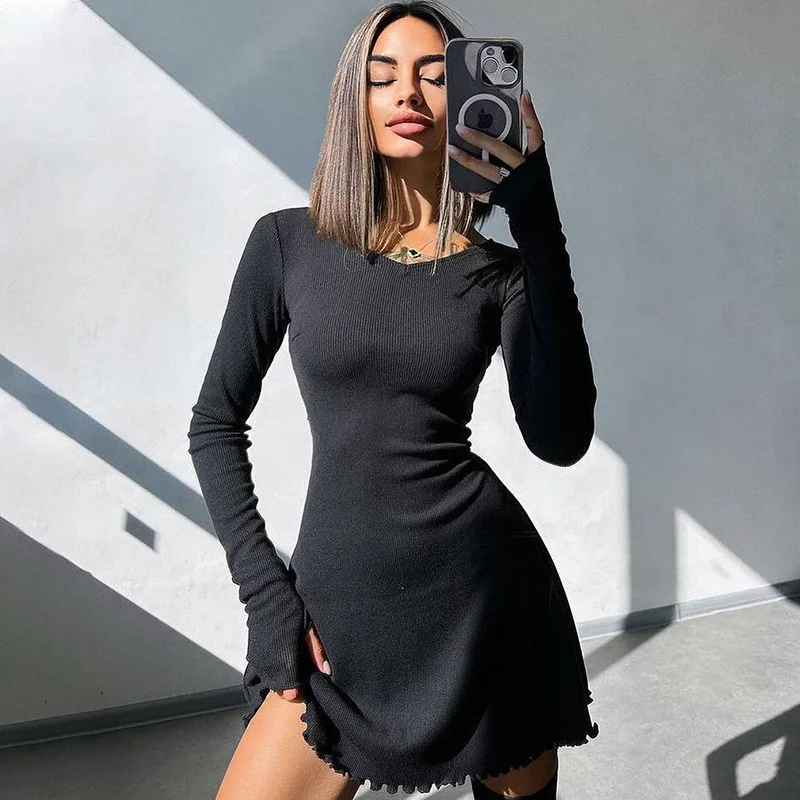 Solid Mini Dress Straps Lace-Up Pure Color Agaric Edge 2023 Autumn Winter For Women'S Clothing Sexy Club Streetwear
Solid Mini Dress Straps Lace-Up Pure Color Agaric Edge 2023 Autumn Winter For Women'S Clothing Sexy Club Streetwear