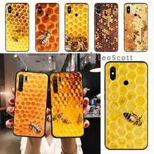 Bumble Bee Honeycomb pattern Phone Case For Xiaomi Redmi note 7 8 9 11 t s 10 A pro lite funda shell coque cover
Bumble Bee Honeycomb pattern Phone Case For Xiaomi Redmi note 7 8 9 11 t s 10 A pro lite funda shell coque cover