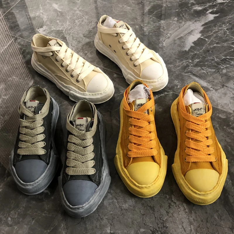 Japanese Fashion Brand MMY Back Bandage Couple Board Shoes Men's Casual Shoes Male Sneakers Women's Sneakers Men Shoes
Japanese Fashion Brand MMY Back Bandage Couple Board Shoes Men's Casual Shoes Male Sneakers Women's Sneakers Men Shoes