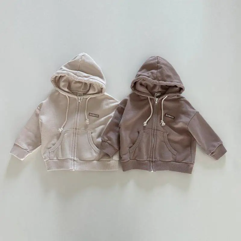 2023 Autumn New Baby Long Sleeve Hooded Coat Fashion Boys Letter Print Hoodie Children Zipper Jacket Infant Clothes
2023 Autumn New Baby Long Sleeve Hooded Coat Fashion Boys Letter Print Hoodie Children Zipper Jacket Infant Clothes