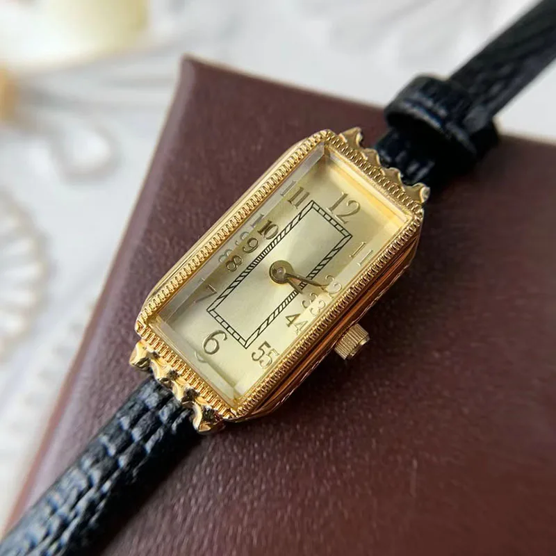 

W17 AG Simple And Fashion Women's Watch Vintage Classical Design Best Gift Full Packing For Lady