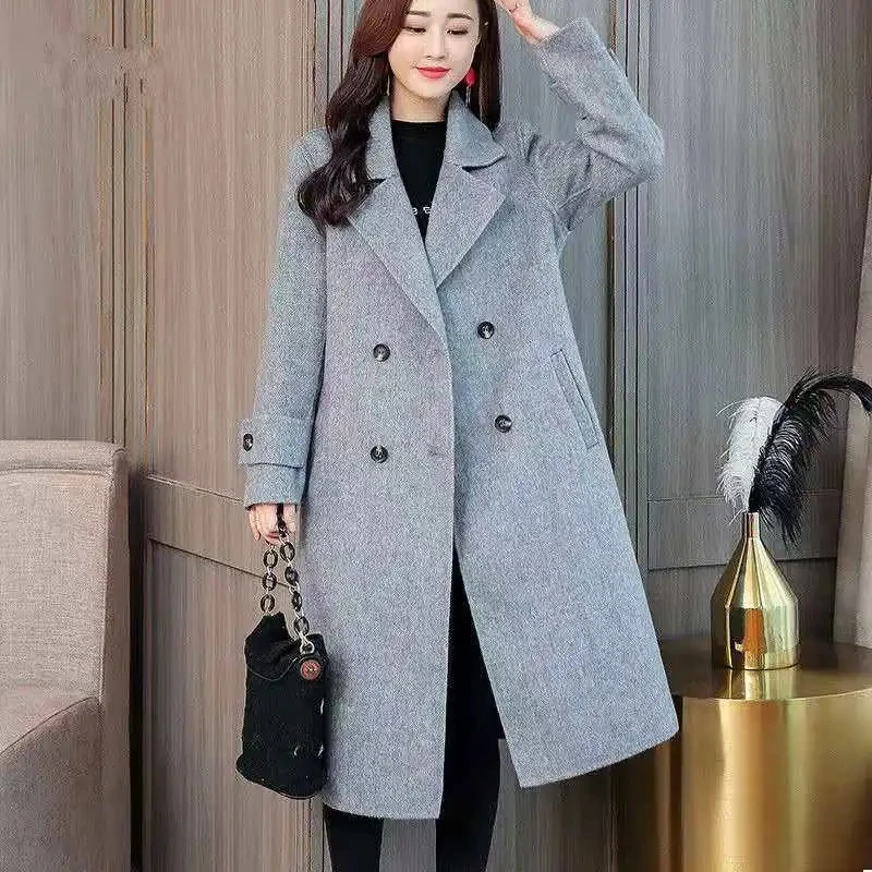 Autumn Winter Fashion New Woolen Jacket Women's 5XL Double-breasted Slim Long Wool Coat Elegant Temperament Female Warm Outwear
Autumn Winter Fashion New Woolen Jacket Women's 5XL Double-breasted Slim Long Wool Coat Elegant Temperament Female Warm Outwear