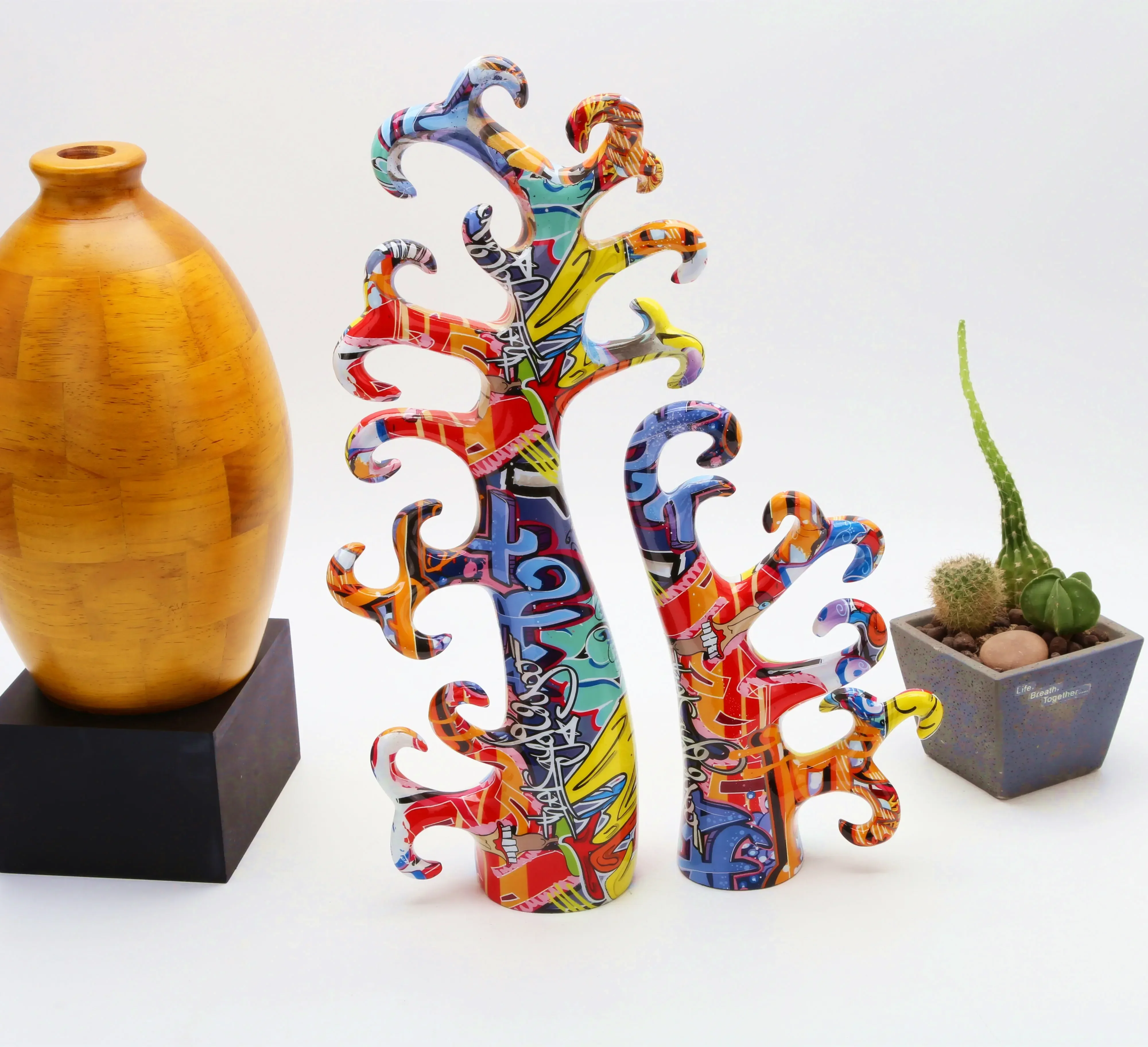 Color Coral Art Street Graffiti Life Tree Room Color Coral Decor Home Entrance Wine Cabinet Office Decorations Resin Crafts
Color Coral Art Street Graffiti Life Tree Room Color Coral Decor Home Entrance Wine Cabinet Office Decorations Resin Crafts