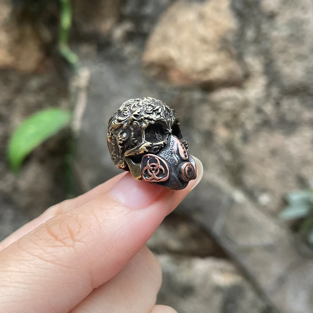 DIY Brass Knife Beads Skull Mask New Design Outdoors Tools Asseccorries Handmade EDC Paracord Pendant Lanyard Keychain Bead Gift
DIY Brass Knife Beads Skull Mask New Design Outdoors Tools Asseccorries Handmade EDC Paracord Pendant Lanyard Keychain Bead Gift