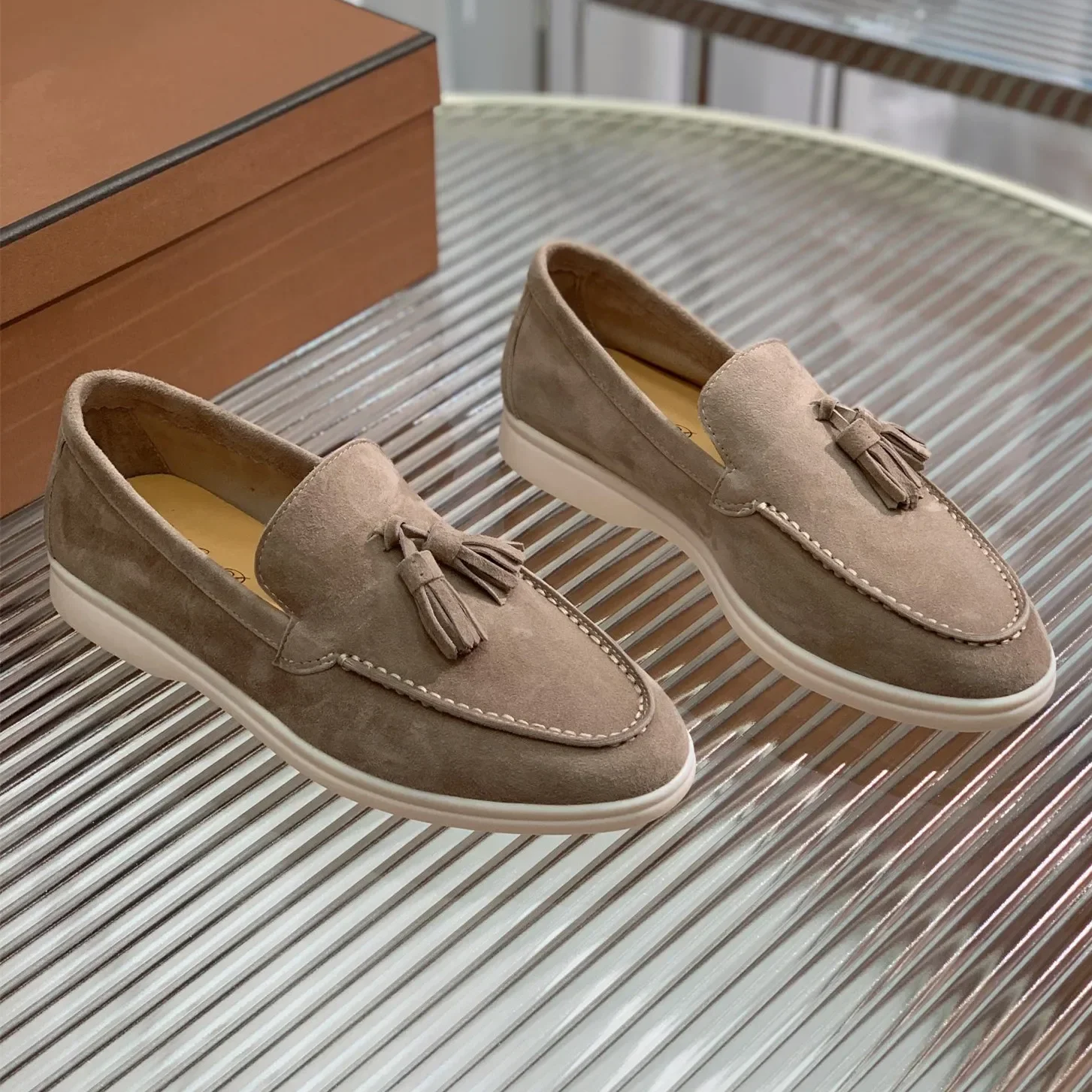 

High quality suede Loafers 2024 Summer New Walking Shoes Women's Flat Bottom Casual Moccasins Driving Shoes Lefu Shoes lolita