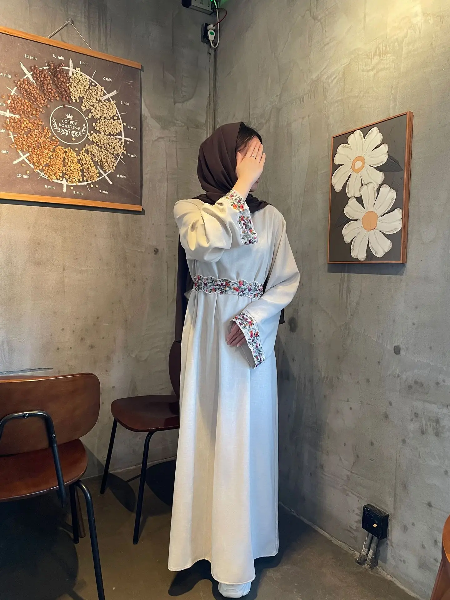 

Floral Embroidery Linen Closed Abaya for Women Muslim Casual Abayas Dubai Turkish Hijab Dress Ramadan Eid Islamic Kaftan Robe