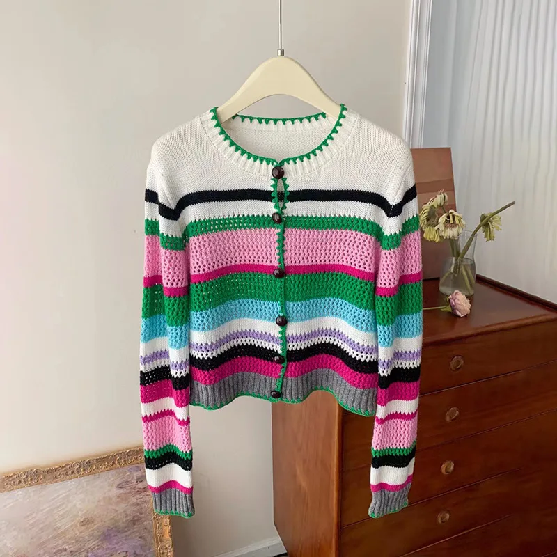 Minority 2024 new color round collar single breasted slim long sleeve knit cardigan women
Minority 2024 new color round collar single breasted slim long sleeve knit cardigan women