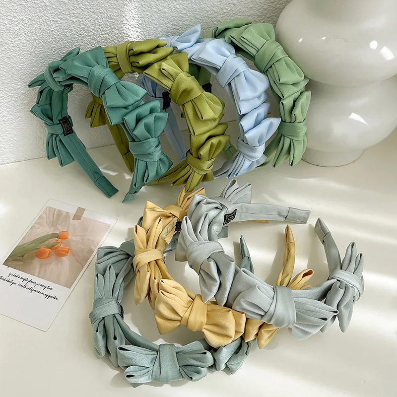 Повязка для волос с бантом женская, простой модный широкий однотонный ободок для свиданий, на осень и зиму
Повязка для волос с бантом женская, простой модный широкий однотонный ободок для свиданий, на осень и зиму