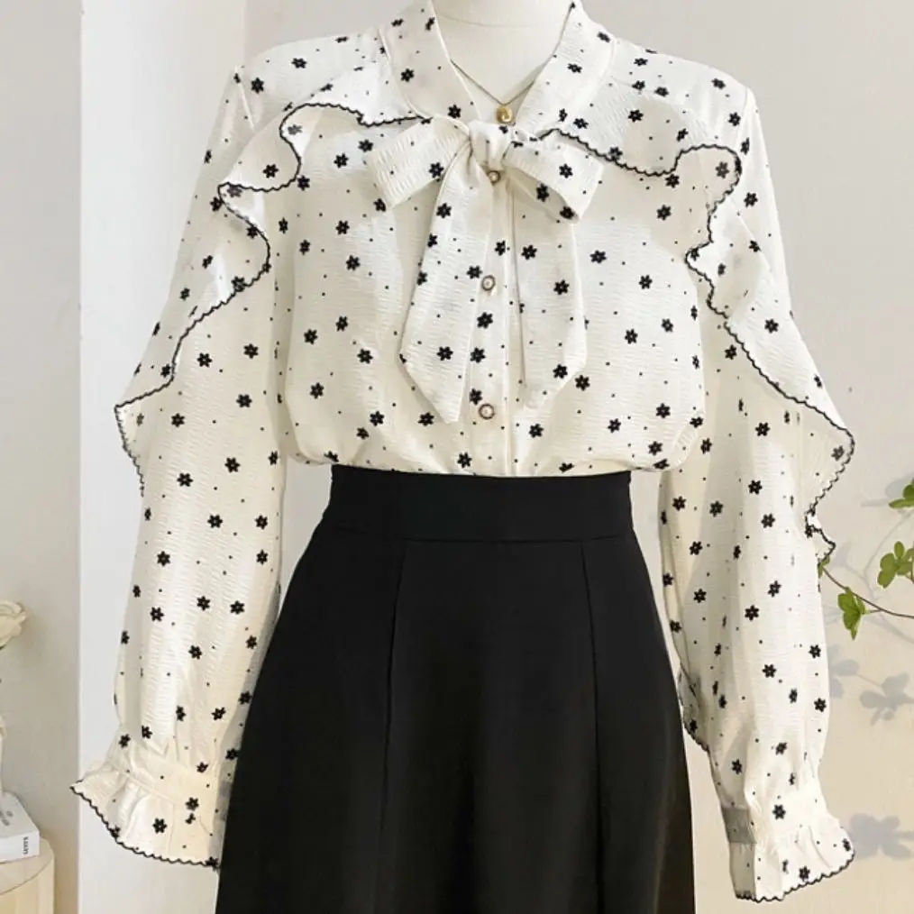 Korean Bow Knot Ruffled Long Sleeved Shirt for Women Autumn 2023 Floral Chiffon Blouses Top
Korean Bow Knot Ruffled Long Sleeved Shirt for Women Autumn 2023 Floral Chiffon Blouses Top