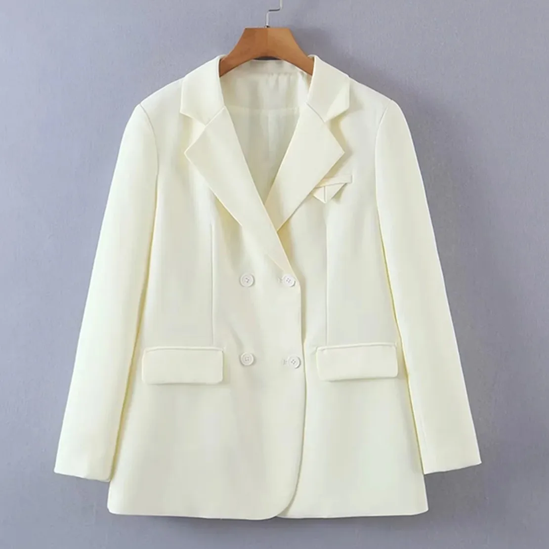 Dave&Di Pockets Loose Double Breasted Milk White Color Casual Blazers Women Ins Blogger Fashion Jackets
Dave&Di Pockets Loose Double Breasted Milk White Color Casual Blazers Women Ins Blogger Fashion Jackets