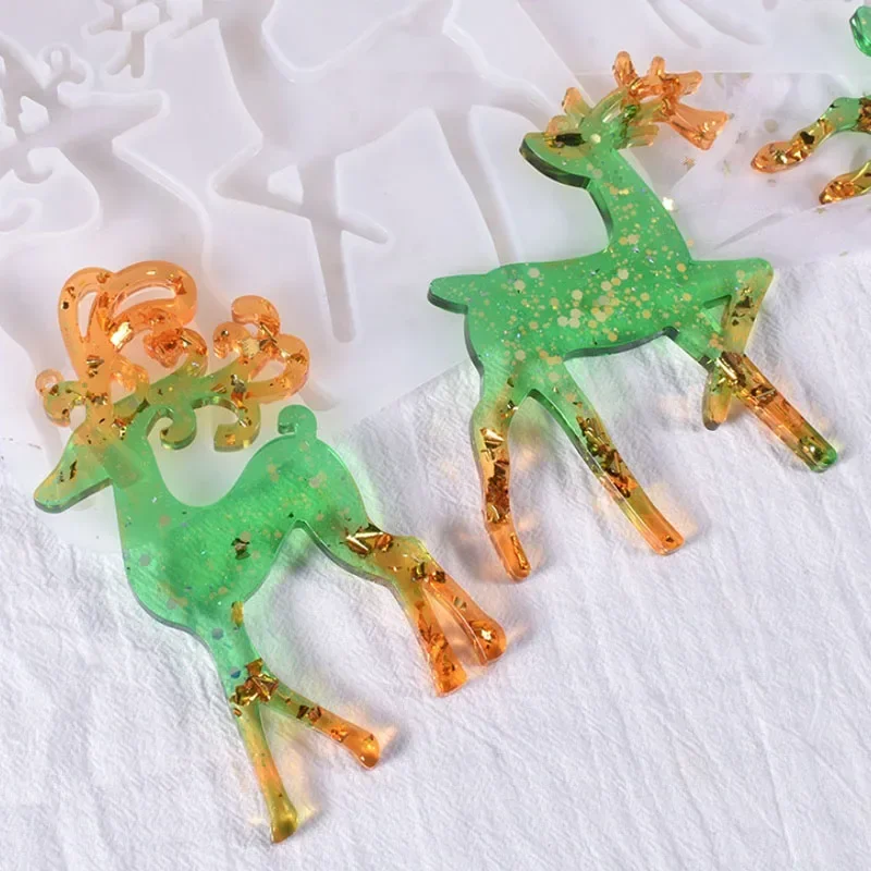 Christmas Elk Epoxy Resin Mold for Keychain Pendant Charms Silicone Mold DIY Resin Jewelry Making Tool Xmas Crafts Casting Mould Christmas Elk Epoxy Resin Mold for Keychain Pendant Charms Silicone Mold DIY Resin Jewelry Making Tool Xmas Crafts Casting Mould
