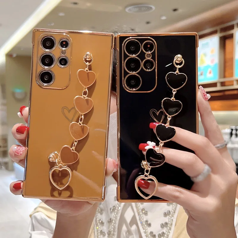 Soft Bracelet Love Heart Phone Case For Samsung Galaxy S22 Ultra S21 Plus S20 FE A53 5G A52 A13 5G A12 Plating Bumper Back Cover
Soft Bracelet Love Heart Phone Case For Samsung Galaxy S22 Ultra S21 Plus S20 FE A53 5G A52 A13 5G A12 Plating Bumper Back Cover