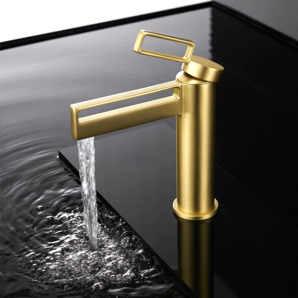 New design Modern Brass Basin faucet Luxury Copper Cold hot water Bathroom sink faucet Waterfall Top Quality One Hole Basin Tap
New design Modern Brass Basin faucet Luxury Copper Cold hot water Bathroom sink faucet Waterfall Top Quality One Hole Basin Tap