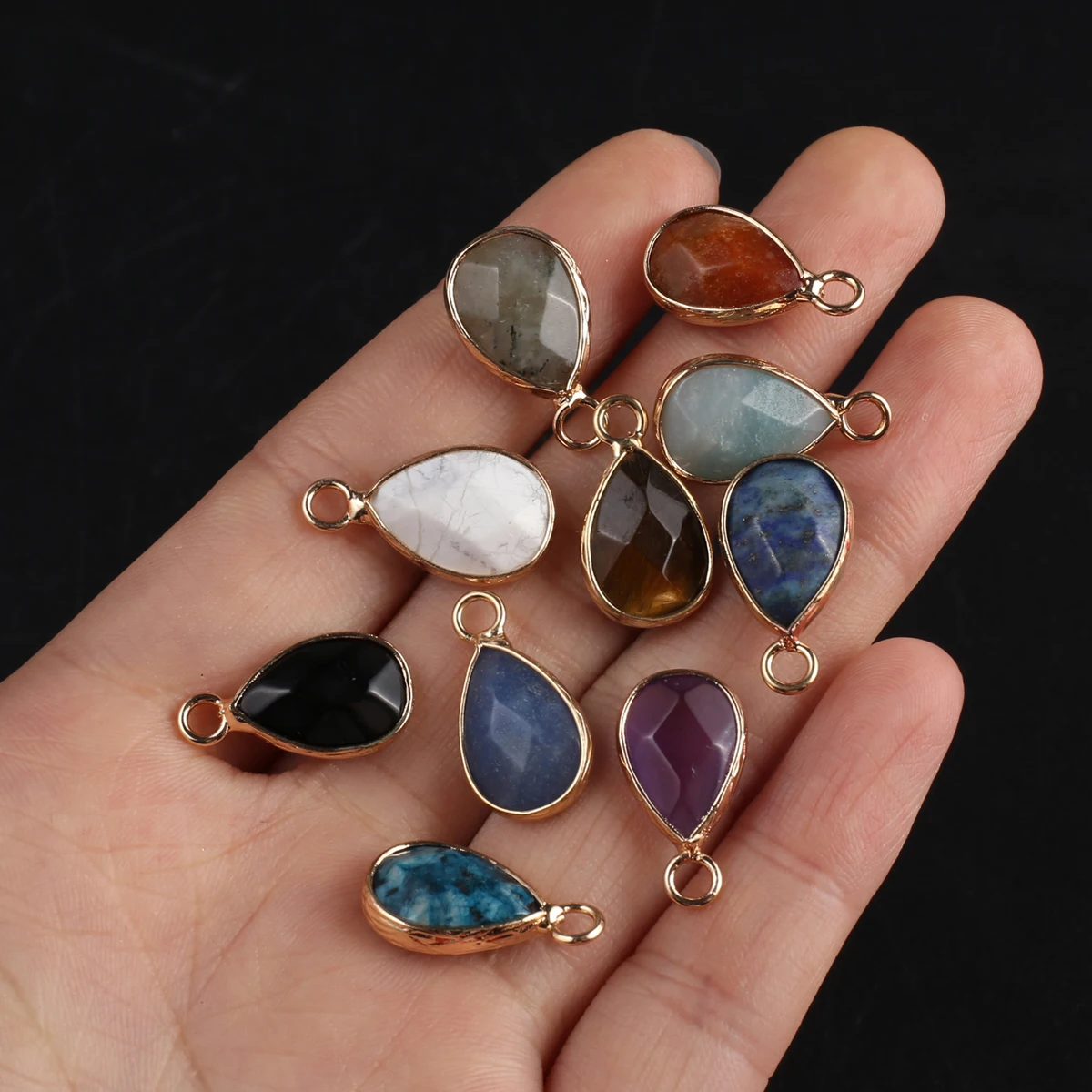 

5pcs Natural Stone Random Color Water Drop Shape Pendant Tiger's Eye Stone Lapis Lazuli Charms for Jewelry Making DIY Necklace