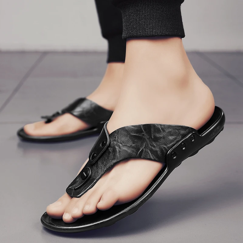 Men's Leather Sandals Comfortable Mens Shoes Breathable Beach Shoes Men Summer Slipper Man Antiskid Flip-flops Casual Shoes Male 
Men's Leather Sandals Comfortable Mens Shoes Breathable Beach Shoes Men Summer Slipper Man Antiskid Flip-flops Casual Shoes Male