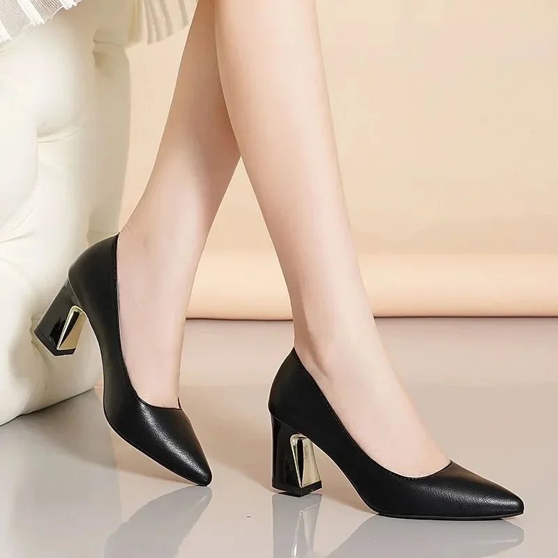 

Sapatos Femininas Women Cute Sweet Apricot High Quality Spring Slip on Square Heel Shoes Lady Sexy Party Comfort Pumps E1384