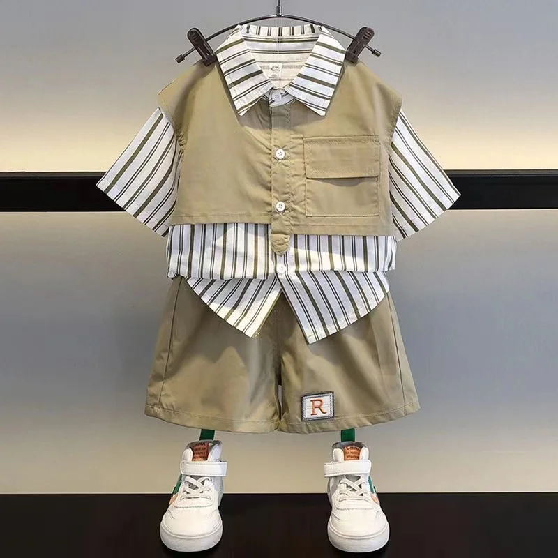 

Летний рабочий костюм для мальчиков Новинка 2024 крутая и красивая детская одежда модный детский летний комплект из двух предметов с коротким рукавом