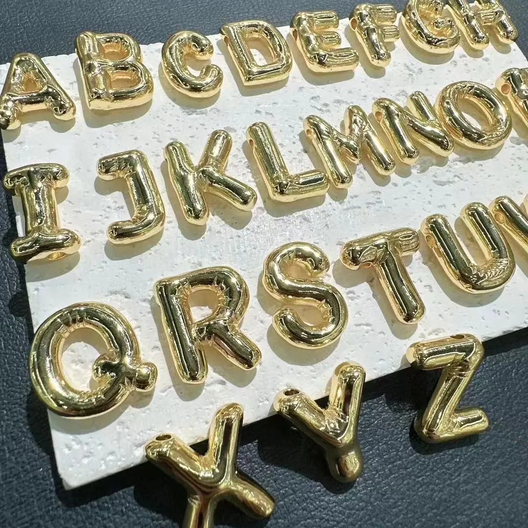 20 шт., индивидуальные оригинальные 3D шарики, подвески, ожерелье
20 шт., индивидуальные оригинальные 3D шарики, подвески, ожерелье