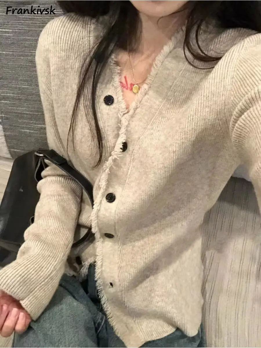 Slim Cardigan Women Cozy Y2k Chic Korean Style All-match Simple Autumn Daily Sweaters High Street Ladies Knitted Clothing Retro
Slim Cardigan Women Cozy Y2k Chic Korean Style All-match Simple Autumn Daily Sweaters High Street Ladies Knitted Clothing Retro