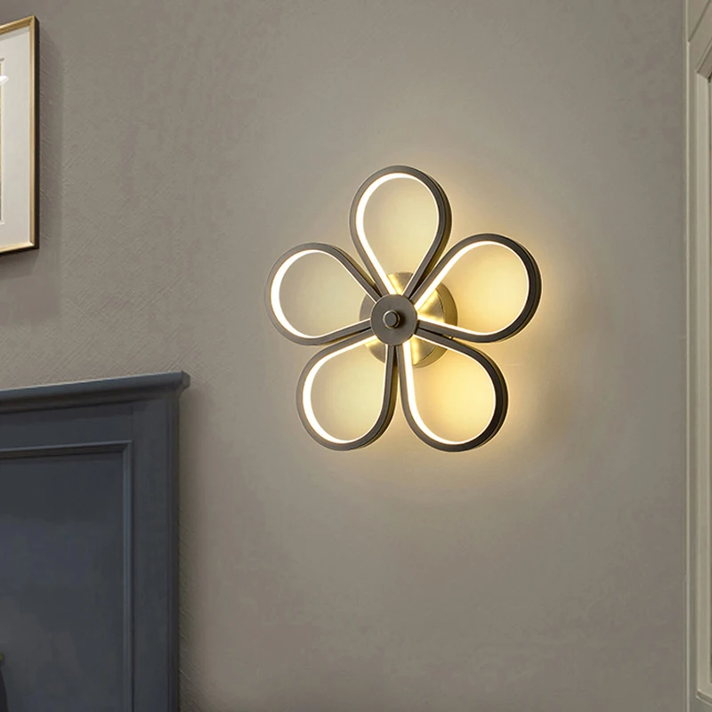 Modern Bedroom Bedside Study Wall Lamp Nordic Simple Staircase Walkway Living Room Indoor Lighting Background Wall LED Wall Lamp
Modern Bedroom Bedside Study Wall Lamp Nordic Simple Staircase Walkway Living Room Indoor Lighting Background Wall LED Wall Lamp