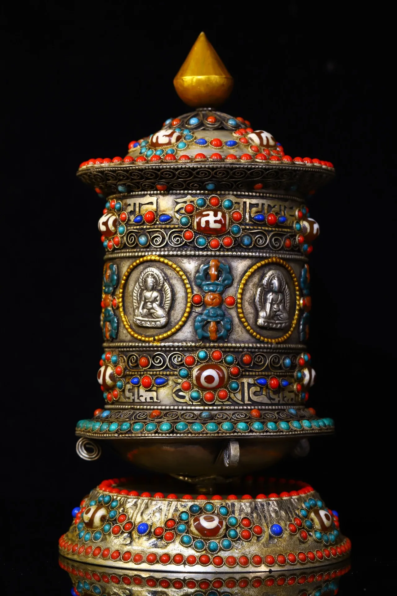 9"Tibetan Temple Collection Old Bronze Mosaic Gem gZi Beads Shakyamuni Prayer Wheel mani liberation wheel Buddhist utensils
9"Tibetan Temple Collection Old Bronze Mosaic Gem gZi Beads Shakyamuni Prayer Wheel mani liberation wheel Buddhist utensils