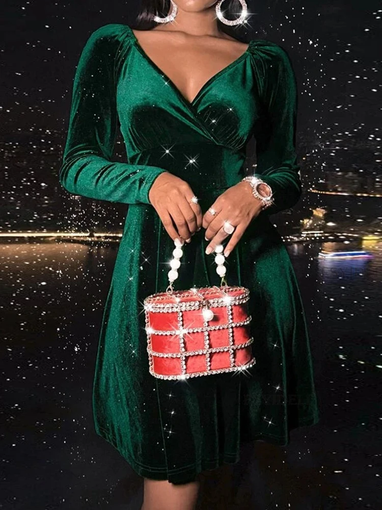 

Зеленое рождественское платье, женские Сексуальные облегающие бархатные мини-платья с V-образным вырезом, женское осеннее элегантное облегающее вечернее платье с длинным рукавом