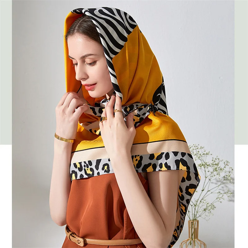 Новинка, модная квадратная Дамская шаль 90 в стиле ретро, цветная решетчатая шаль с рисунком, декоративный головной платок, разнообразный популярный мягкий шарф, подарок
Новинка, модная квадратная Дамская шаль 90 в стиле ретро, цветная решетчатая шаль с рисунком, декоративный головной платок, разнообразный популярный мягкий шарф, подарок