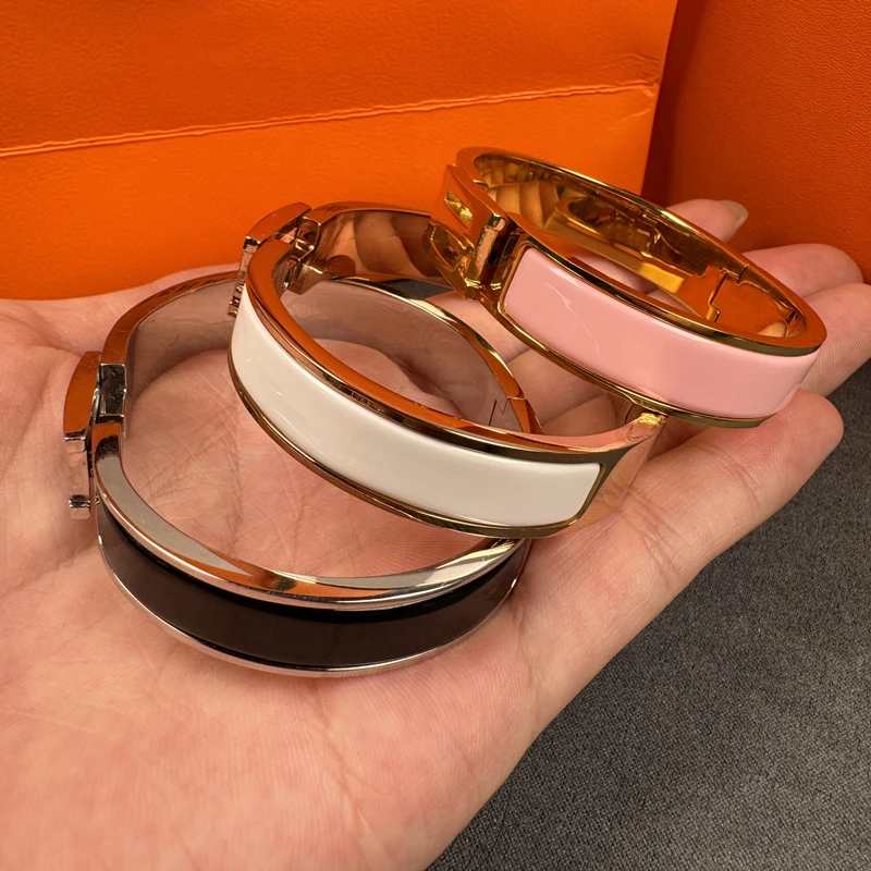 

Hot selling pure silver enamel bracelet in Europe and America, women's 18K rose gold luxury couple fashion banquet jewelry gift