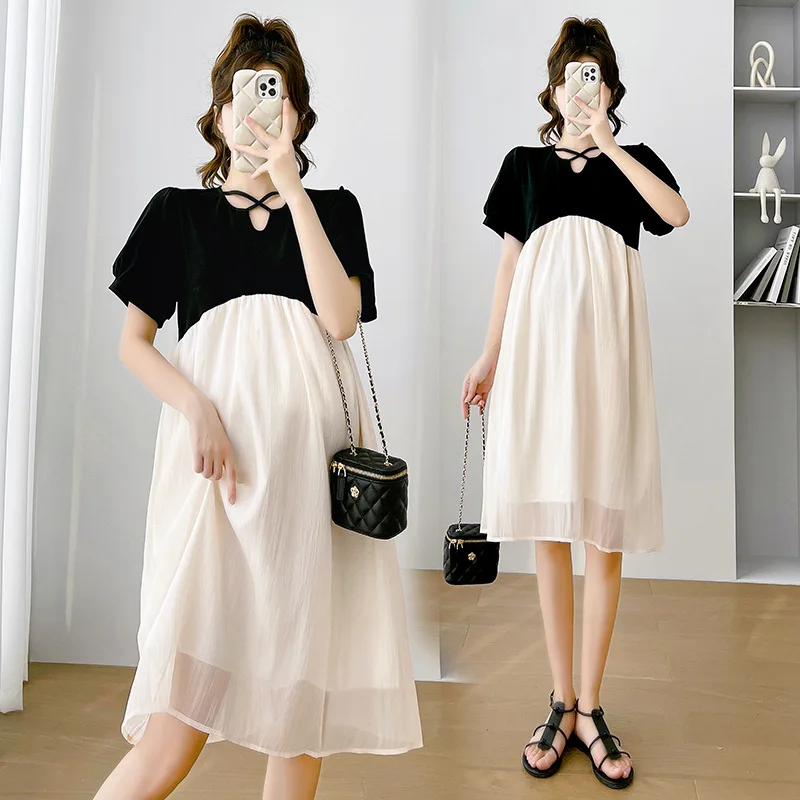 2024 Summer Fashion V-Neck Maternity Dress Short Sleeve Patchwork Gauze Dresses for Pregnant Women Elegant Pregnancy Clothes
2024 Summer Fashion V-Neck Maternity Dress Short Sleeve Patchwork Gauze Dresses for Pregnant Women Elegant Pregnancy Clothes