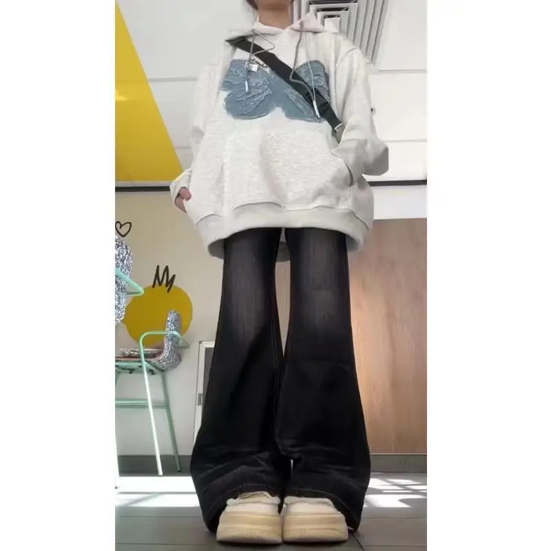 New Fashion High-quality Niche Design Sense Retro Micro Flared Jeans Female Slim Tall Waist Thin Pants High Street Ins Tide
New Fashion High-quality Niche Design Sense Retro Micro Flared Jeans Female Slim Tall Waist Thin Pants High Street Ins Tide
