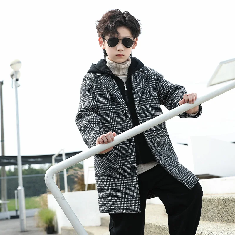 2023 Autumn/Winter Boys' Long Hooded Woolen Coat Big Kids British Plaid Top Fashion 4-14Y
2023 Autumn/Winter Boys' Long Hooded Woolen Coat Big Kids British Plaid Top Fashion 4-14Y