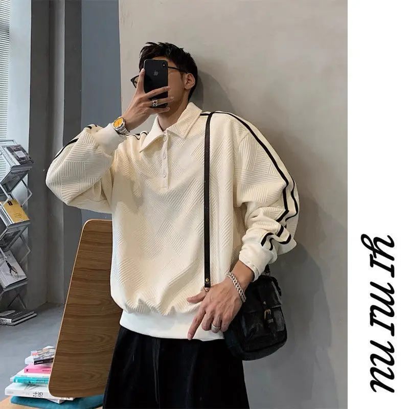 Spring and autumn new textured jacquard long-sleeved polo shirt for men contrasting striped lapel pullover sweatshirt trendy top
Spring and autumn new textured jacquard long-sleeved polo shirt for men contrasting striped lapel pullover sweatshirt trendy top