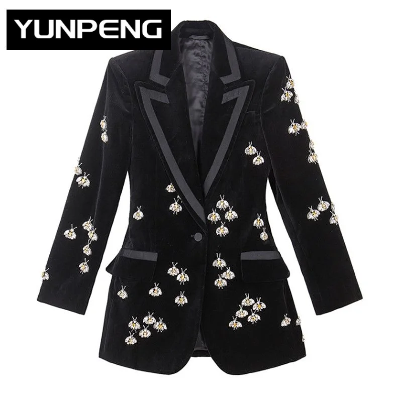 Luxury Designer Runway Elegant Winter Coats Women's Long Sleeve Crystal Bee Double Buckle Pocket Black Velvet Jackets Suit 3xl
Luxury Designer Runway Elegant Winter Coats Women's Long Sleeve Crystal Bee Double Buckle Pocket Black Velvet Jackets Suit 3xl