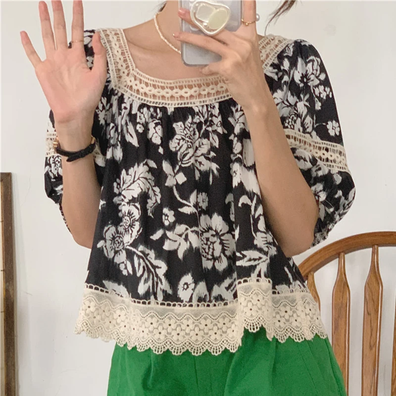 

Summer 2023 Square Collar Spliced Lace Shirt Women Hollow Crochet Lantern Sleeve Blouse Woman Retro Ethnic Style Loose Top 27689