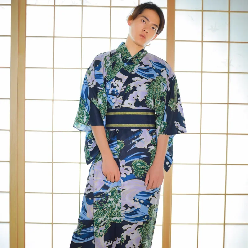

Japanese Traditional Kimono for Men Dragon Print Kimono with Belt Sleepwear Yukata Samurai Cosplay Performance Formal Robe